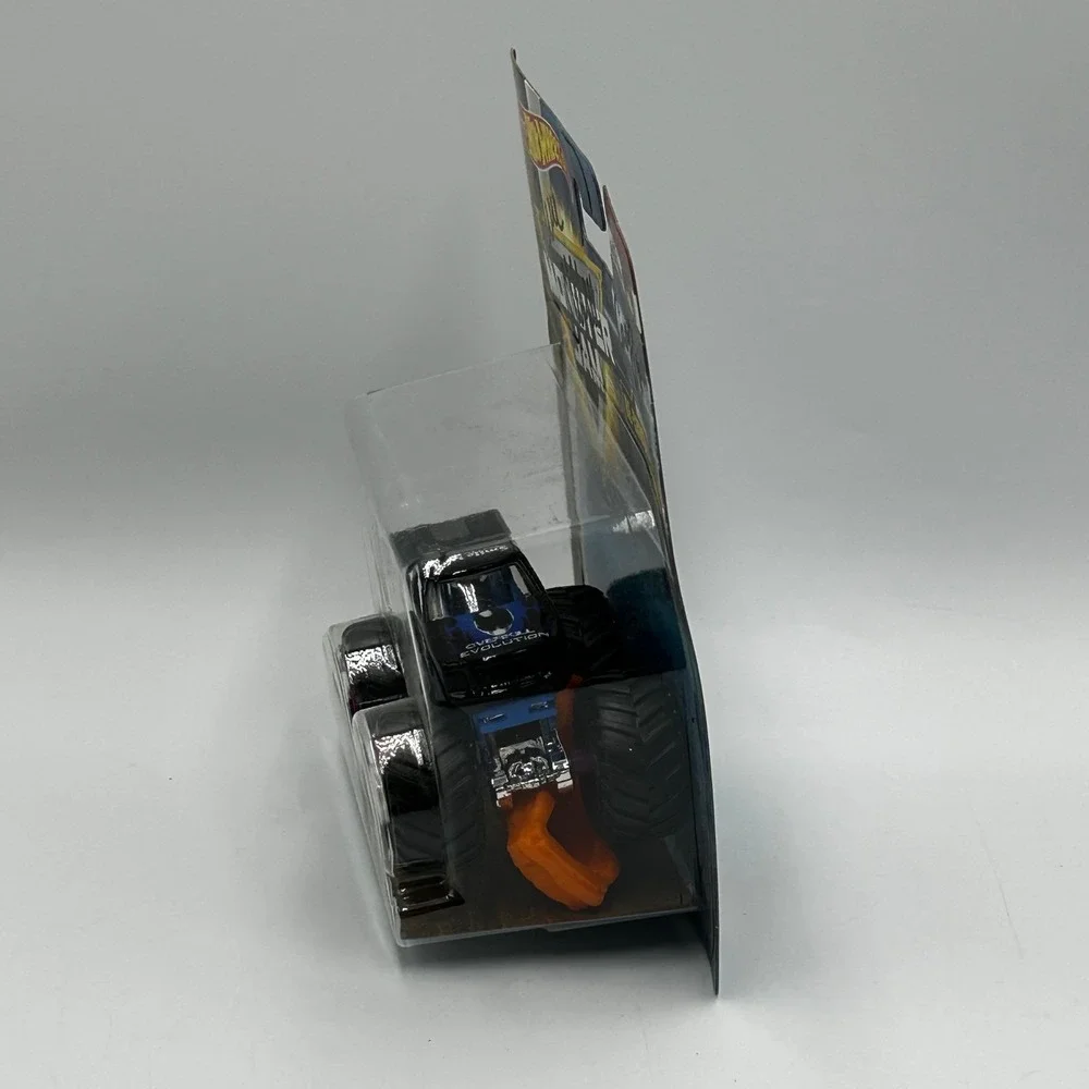 Hot Wheels Monster Jam Overkill Evolution Blue Rene Casey Autograph Storage Wars